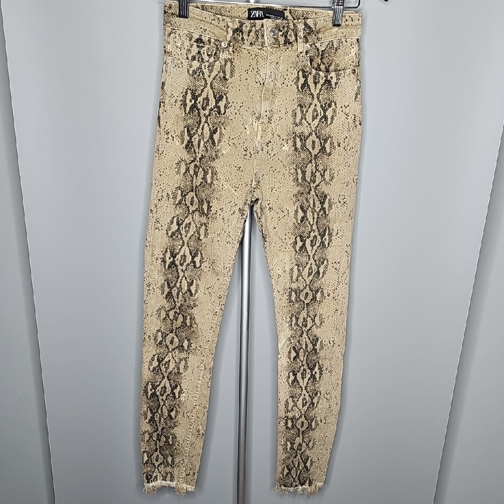 Zara Beige Snake Print Jeans